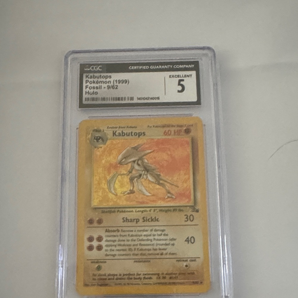 Pokemon Kabutops Fossil Card - Gold and Brown